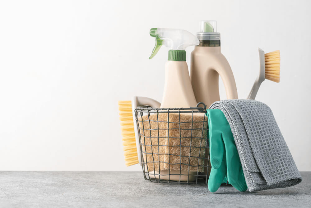ideias para guardar produtos de limpeza